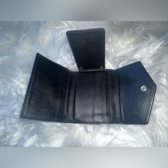 SOLD Dior Trotter card/keyholder (1 ring missing) - Picture 11 of 13